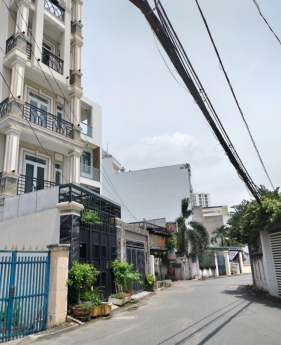 MẶT ĐƯỜNG  RA NGUYỄN TUYỂN - PHƯỜNG BÌNH TRƯNG QUẬN  2 GIÀ  NHÌNH 7 TỶ.