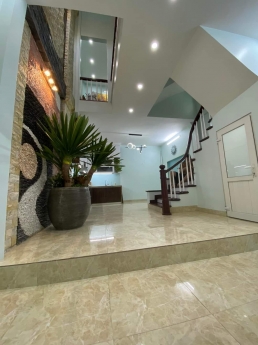 BÁN NHÀ PHỐ TRƯƠNG ĐỊNH: 42M2, 5 TẦNG, 3 NGỦ, MT 4.5M. NGÕ 3 GÁC NÔNG. 3.5 TỶ