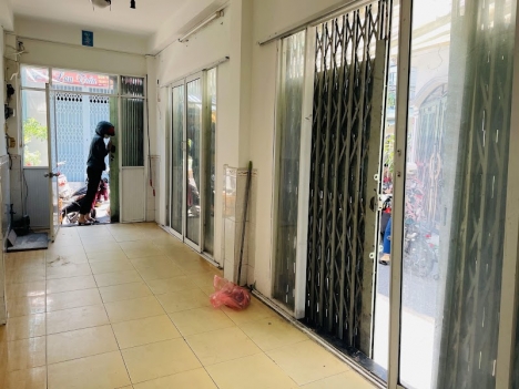 Nhà HXH 183 Văn Thân 23m2 x 3T kinh doanh đỉnh Quận 6 chỉ 3.7 tỷ