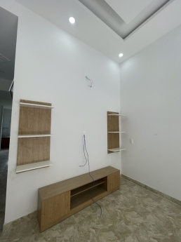 Cần bán gấp căn nhà đẹp đường Phước Thành, Đà Lạt giá chỉ 2.25 tỷ
