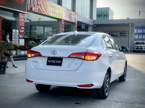 Toyota Vios Khuyến Mãi Sâu Cuối Năm