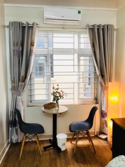 Bán nhà Hoàng hoa Thám 37m x 5 Tầng, ngõ Vip, giá 3.4t tỷ.