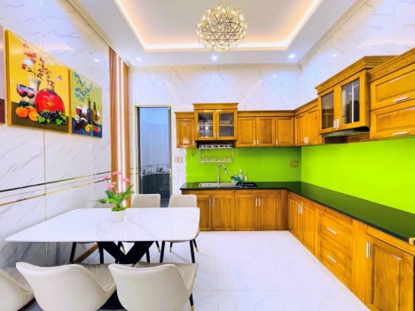 Chỉ 6Ty8 Có nhà 4 tầng 4.1 x 16 HXH Quang Trung GoVấp