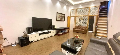 Bán Nhà đẹp Phố Trích Sài, Quận Tây Hồ, 5 tầng NGAY MẶT HỒ TÂY gara ô tô. Kinh doanh.