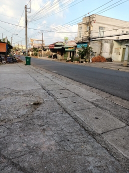 Tôi bán Đất mặt tiền đường nhựa Lê A Bình Lộc Long Khánh