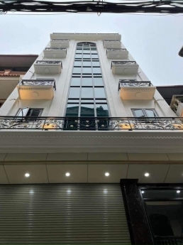 Bán toà văn phòng Lạc Long Quân ô tô tránh dừng đỗ 24h, thang máy, lô góc, KD VP, SPA 100m -18 tỷ
