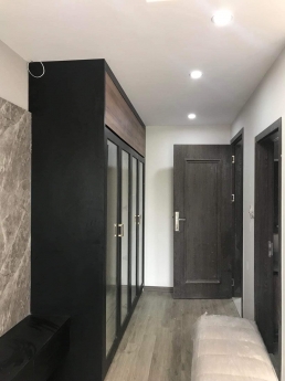 Siêu phẩm  phố  Sài Đồng, lô góc, ngõ rộng, gần hồ Sài Đồng, nội thất xịn 44m2,  6 tầng thang máy ,