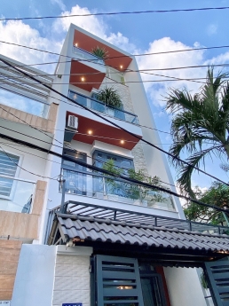 Bán nhà hẻm 752 Lạc Long Quân P9 Tân Bình 4 tầng đúc thật nhà rất đẹp giá 6 tỷ 7