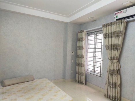 Bán nhà ngõ 8 Lê Quang Đạo. Nhà đẹp -  Gần Ô tô. DT 40m2 x Mt 5m chỉ 4.3 tỷ.