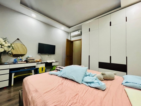 Oto vào nhà- Nguyễn Hữu Tiến- Tân Phú – 60m2 – 4 Tầng- Giá 7 Tỷ (TL)