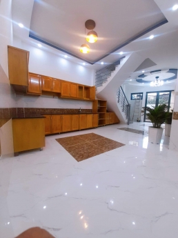 Ngộp Bank Bán Gấp Nhà P.5 Phú Nhuận - 58m2 - 5 Tầng - Thang Máy - OTO Ngủ Trong - Giá Ngon