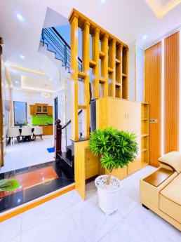 Chỉ 6Ty8 Có nhà 4 tầng 4.1 x 16 HXH Quang Trung GoVấp