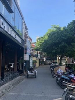 Siêu phẩm  phố  Sài Đồng, lô góc, ngõ rộng, gần hồ Sài Đồng, nội thất xịn 44m2,  6 tầng thang máy ,