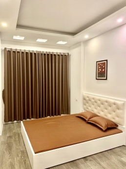 CẦN BÁN GẤP NHÀ ĐỘI CẤN - GIÁ HƠN 4 TỶ - 38m2