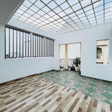 Vip Lê Trọng Tấn, Tân Phú, 3 Tầng, Hẻm Xe Hơi, 60m2 , Nhỉnh 5 Ty.