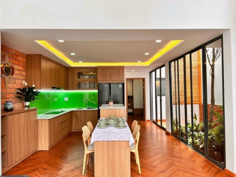 NHÀ ĐẸP, GIÁ ĐẦU TƯ - XE HƠI NGỦ TRONG NHÀ - PHƯỜNG TAM BÌNH - THỦ ĐỨC, DT 99.5 m2, CHỈ 6.8 tỷ