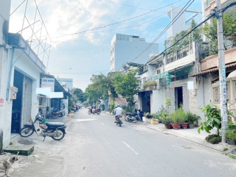 Giá rẽ, MTKD  Đường Số 13, BHH, Bình Tân_Ngay  Celadon, Aeon Tân Phú_4 tầng, 4x18m -7.3 tỷ.
