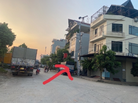 chính chủ thanh khoản nhanh 90,8m Thị Trấn -Quang Minh - Mê Linh . khu đát đấu giá dịch vụ
