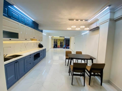 Phố Đội Cấn - Nhà Mới Kính Kong - Ngõ Thông rộng - ô tô – Mặt tiền 4,2m – 5 tầng – nhỉnh 5 tỷ.