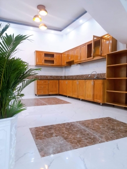 Ngộp Bank Bán Gấp Nhà P.5 Phú Nhuận - 58m2 - 5 Tầng - Thang Máy - OTO Ngủ Trong - Giá Ngon