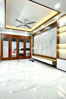 QUÁ HIẾM! CHỈ NHỈNH 6 TỶ CÓ NHÀ PHÂN LÔ Ô TÔ ĐỖ CỬA, MỚI TINH 50M2 X 5 TẦNG
