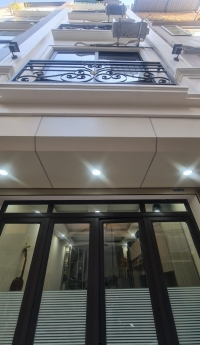 HÀNG HIẾM TÂY HỒ, GIÁ CỰC HIẾM. NHÀ 30M2, 5T, MT3.2M, GIÁ 5.4 TỶ.