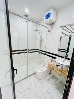 Quá Hiếm Bán nhà Lê Quang Đạo 30m2 4T Mt khủng giá chỉ 2,8 qua rẻ