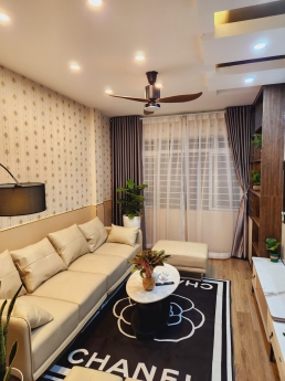 Nhà Nguyễn Trãi hiện đại full nội thất, DT30m x5 tầng, 3.5 tỷ.