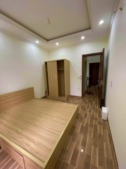 BÁN NHÀ CẦU GIẤY-Ô TÔ CÁCH 20M -5 TẦNG 6 NGỦ VỪA Ở VỪA CHO THUÊ-CHỈ 5 TỶ