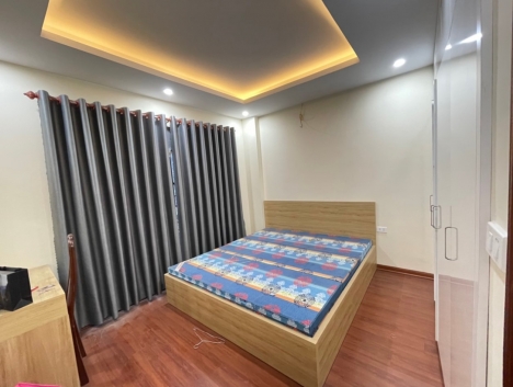 Nhà dân 2 năm, chủ tặng nội thất xịn Văn Quán, 10m ôtô tránh, 43m x 5t, trung tâm. Giá chỉ 4 tỷ