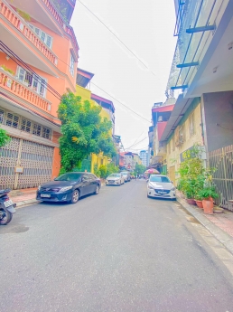 Bán nhà 3 tầng Phân lô, liền kề Đường 5 AN DƯƠNG, mặt ngõ 3 ô tô tránh.