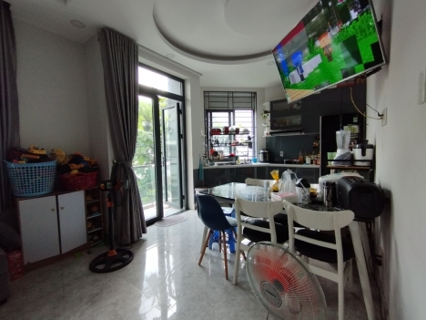 Bán nhà ở liền 75m2, Ngang 8m, Hiệp Bình Chánh, Chỉ 6.7 tỷ, ngay Phạm Văn Đồng.