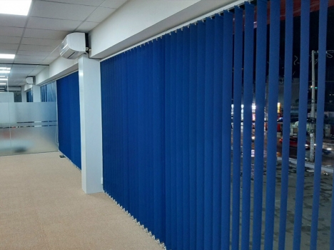 Rèm Kéo Dọc Văn Phòng Tại Bình Dương