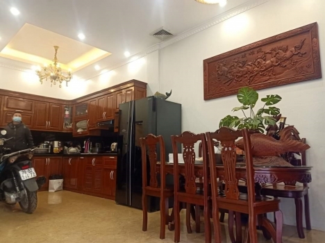 CĂN GÓC, Ô TÔ, Kim Mã 168 m x 8 tầng, MT 13 m, giá 35 tỷ
