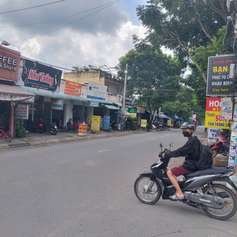 Bán lô ĐẤT LỚN - xây dựng 5 TẦNG - Nhà Trọ - Sát Đại Học - hơn 80m2 - chỉ hơn 4 tỷ.
