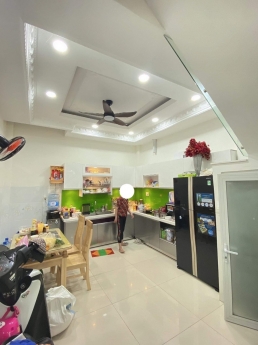 Bán Nhà HXH 4 Tầng Phạm Văn Hai P5 Tân Bình 50m2 Chủ Giảm Sâu Chỉ 8 Tỷ 5