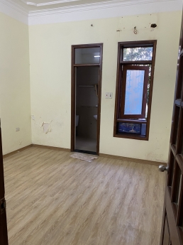 Ô tô 7 chỗ đỗ cửa, ngõ thông khắp ngả, nhà 2 mặt tiền. vài bước chân ra chợ Tân Xuân, Xuân Đỉnh.
