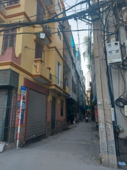 KHU PHÂN LÔ - NGÕ THÔNG XUỐT - Ô TÔ VÀO. TRẦN CUNG, BẮC TỪ LIÊM, ĐẤT 63M2, MT4.7M, GIÁ THỎA THUẬN.