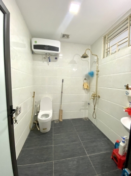 Nhà phố Ái Mộ, Lô góc, Ô tô tránh, kinh doanh, 6 tầng, giá chỉ 7,5 tỷ.