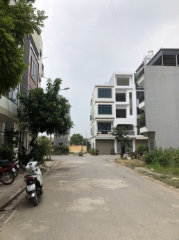 Đât TĐC Ngọc Thuỵ, ô tô tránh, thoáng trước sau, tương lai sáng ngời.