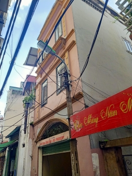 Bán nhà ngõ 488 phố Trần Cung 65m2 4 tầng cạnh Công viên Hòa Bình