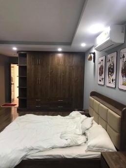 Nhà phố Hoa Lâm, Ô tô tránh, vỉa hè, KD, 69 m2, 4T, giá chỉ 8,5 tỷ.