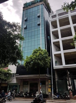 Bán gấp nhà lô góc vỉa hè phân lô TĐC Thanh Am Long Biên 
 DT 92m2, xây 4 tầng, nội thất nhập khẩu
