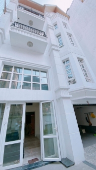 Bán nhà Ngọc Thụy 100m MT7M, Kinh Doanh vỉa hè, Ôtô chỉ 12 tỷ