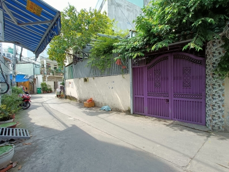 BÁN DÃY TRỌ 18 PHÒNG - DÒNG TIỀN KHỦNG - KẾ BÊN TRƯỜNG ĐẠI HỌC