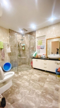 BÁN NHÀ PHỐ THỤY KHUÊ 35M2 5 TẦNG GIÁ 4,3 TỶ CÓ LÙI