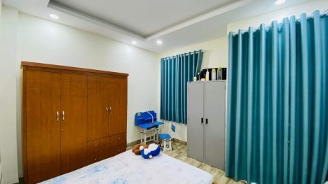 Nhà ĐẸP MỚI - Hẻm NHỰA 6M xe HƠI vào tới nhà - Tam Bình - Thủ Đức - CHỈ nhỉnh 3 tỷ