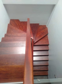 BÁN NHÀ VÕNG THỊ-HỒ TÂY 61M 5 TẦNG GIÁ 7,3 TỶ