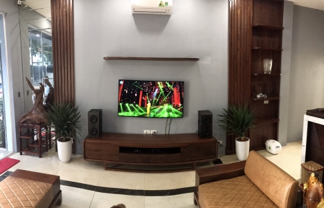 Nhà phố Hoa Lâm, Ô tô tránh, vỉa hè, KD, 69 m2, 4T, giá chỉ 8,5 tỷ.