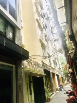 BÁN NHÀ PHỐ THÁI THỊNH- Ô TÔ ĐỖ CỬA, PHÙ HỢP XÂY CCMN HAY TÒA VP, KINH DOANH THUẬN TIỆN